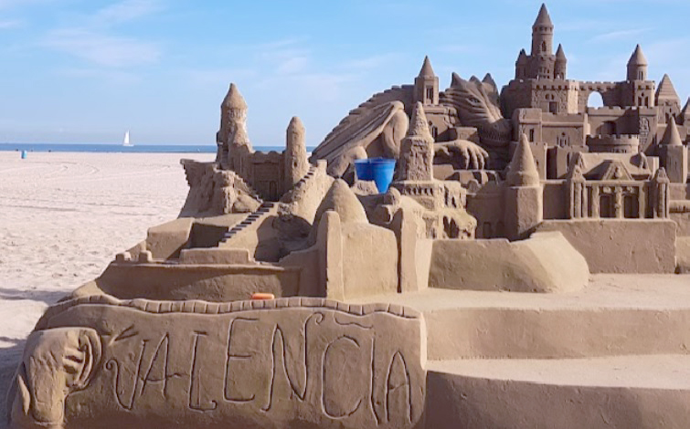 valencia-castillo-arena Casa con terraza en el barrio Llamosí (El Cabanyal)